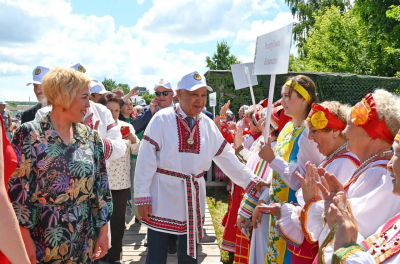 &laquo;Мордовская красавица&raquo;, уха и фестиваль кукольных театров: в Татарстане прошел Валда шинясь