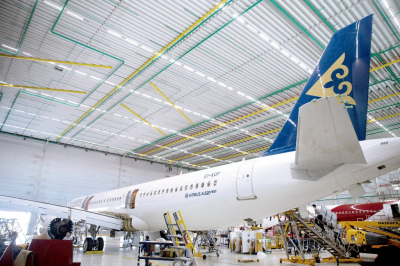 Группа компаний Air Astana впервые проводит одновременно 2 вида тяжелого обслуживания