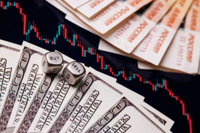 Эксперты: рубль укрепится после перемирия на&nbsp;Ближнем Востоке