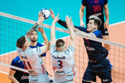 Сегодня может определиться чемпион в мужской Суперлиге, если &laquo;Зенит-Казань&raquo; уступит &laquo;Динамо&raquo; в Москве