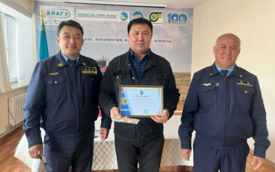 На лице – специальная маска, на шее – дозиметр. Вспоминает чернобылец из Кандыагаша