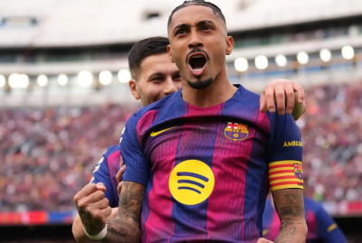 "Барселона" разгромила "Севилью" и упрочила лидерство в Ла Лиге