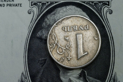 В&nbsp;Кремле прокомментировали сообщения о&nbsp;возвращении расчетов в&nbsp;долларах с&nbsp;США