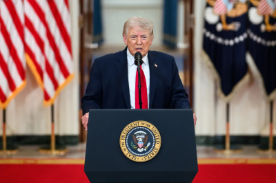 Трамп показал &laquo;новую территорию США&raquo;
