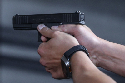 Юный гонщик на кабриолете открыл стрельбу ради &laquo;адреналина&raquo;