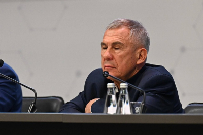 Крыши под прицелом: Минниханов потребовал усилить контроль после череды обрушений