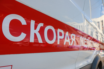 Появились кадры последствий ДТП с участием вагона и легкового автомобиля