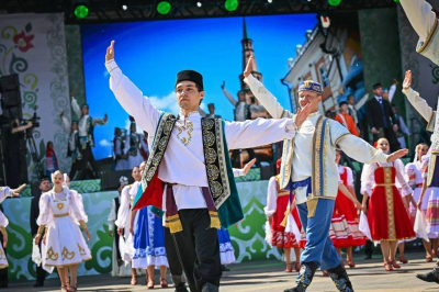 Порядка 70 тысяч человек отпраздновали Федеральный Сабантуй в Омске