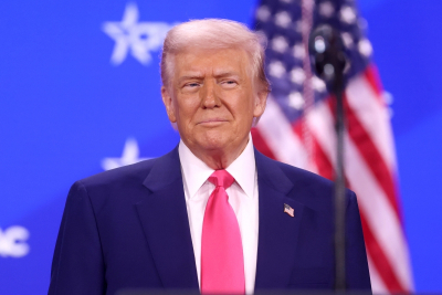 Политолог объяснил скрытые причины нападок Трампа на Макрона