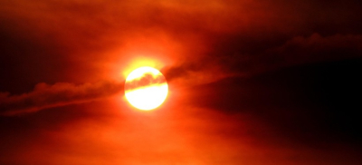 На солнце произошел выброс вспышки-"каннибала"