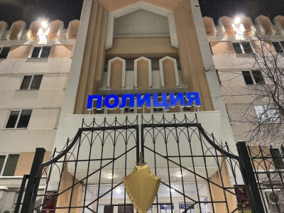 В Челнах приезжий и рецидивистка отоварились по чужим картам на 45 тысяч рублей