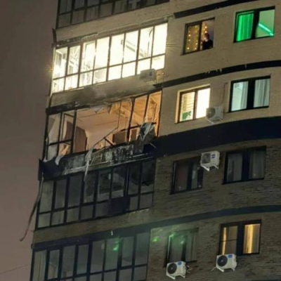 Беспилотник ВСУ попал в жилую многоэтажку в Краснодаре