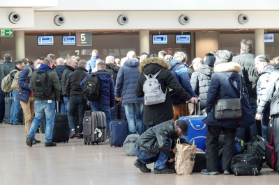 В Пулково задержали десятки рейсов в разные города