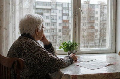Почему пенсионерам, которые живут в большой квартире одни, придется делиться доходом