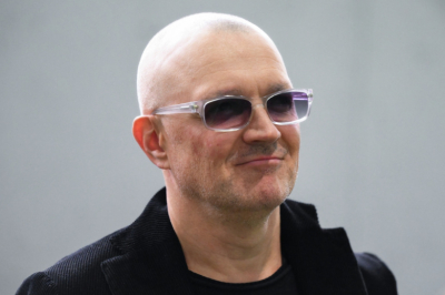 Стилист негативно оценила новый образ женившегося на юной балерине Бероева