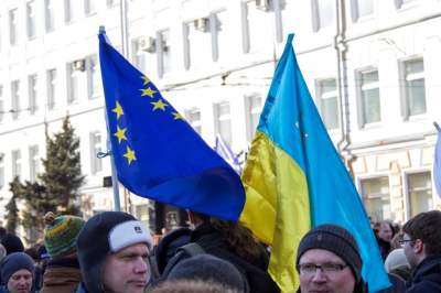 Совет ЕС утвердил выделение 8,3 млрд евро Украине