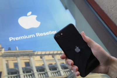 СМИ: Минцифры&nbsp;обсуждает приостановку оплаты сервисов Apple со&nbsp;счета телефона