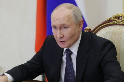 Путин заявил о наличии определенной инвестиционной сдержанности в стране