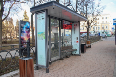 В Новосибирске остановки оснастят &laquo;умными&raquo; табличками с QR‑кодами