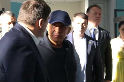 Главы 40 регионов и иностранные лидеры выразили соболезнования Татарстану