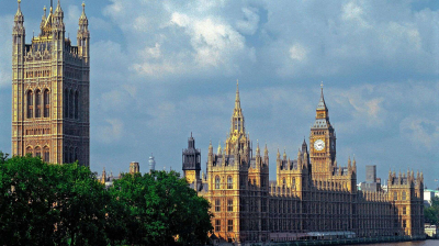 В британском парламенте будет заседать ИИ-бот